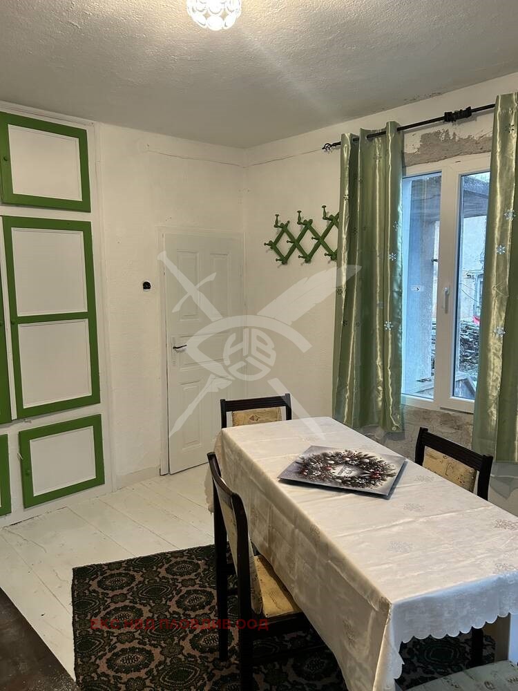 Продава КЪЩА, с. Свежен, област Пловдив, снимка 3 - Къщи - 54348481