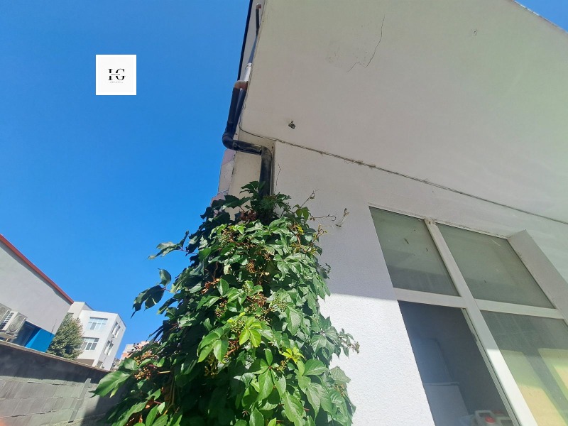Продава  Магазин, област Бургас, гр. Поморие • 67 000 EUR • ID 43440894 — holmes.bg - [1] 