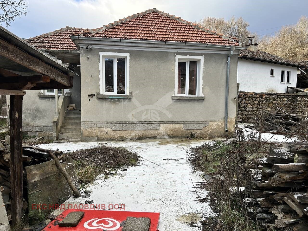 Продава КЪЩА, с. Свежен, област Пловдив, снимка 2 - Къщи - 54348481