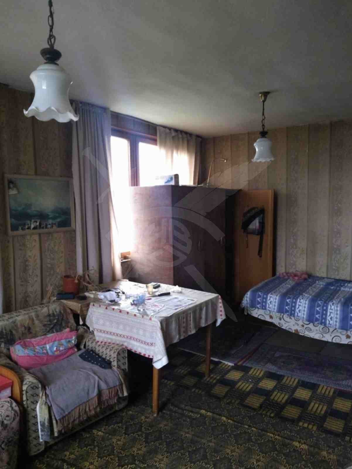 Продава КЪЩА, с. Загорци, област Бургас, снимка 2 - Къщи - 55010647