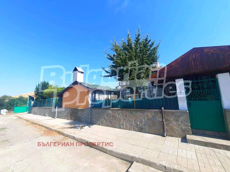 Продава КЪЩА в област Бургас, гр. Каблешково - 400 кв.м / 189 900 € » 371 412.12 лв., БЪЛГЕРИАН ПРОПЕРТИС