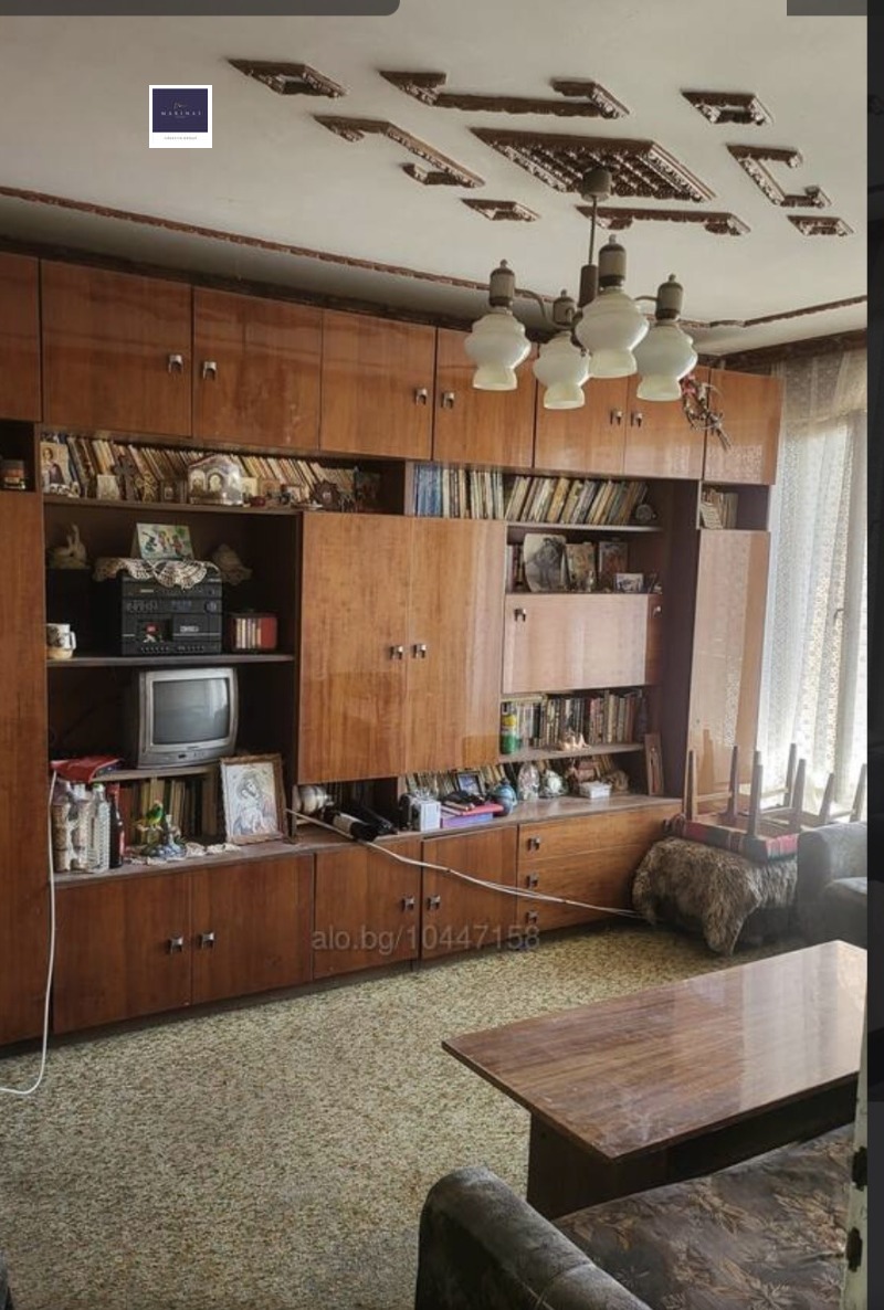 For Sale  1 bedroom Pernik , Iztok , 65 sq.m | 70319612