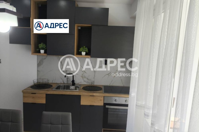 Продава  2-стаен град Разград , Орел , 50 кв.м | 60162991 - изображение [2]