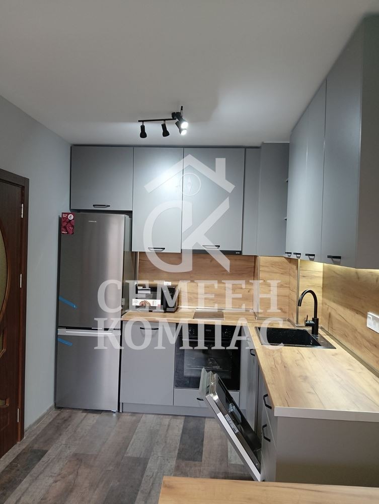 Продава 2-СТАЕН, гр. Пловдив, Христо Смирненски