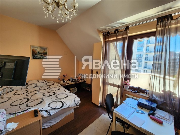 Продава МНОГОСТАЕН, гр. София, Център, снимка 11 - Апартаменти - 54361218