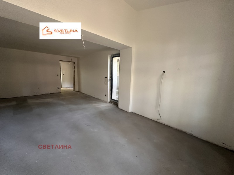 En venta  Casa Sofia , v.z.Bunkera , 220 metros cuadrados | 44987482 - imagen [4]