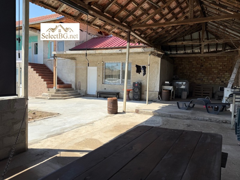 Na prodej  Dům oblast Veliko Tarnovo , Strachilovo , 130 m2 | 11374952 - obraz [2]