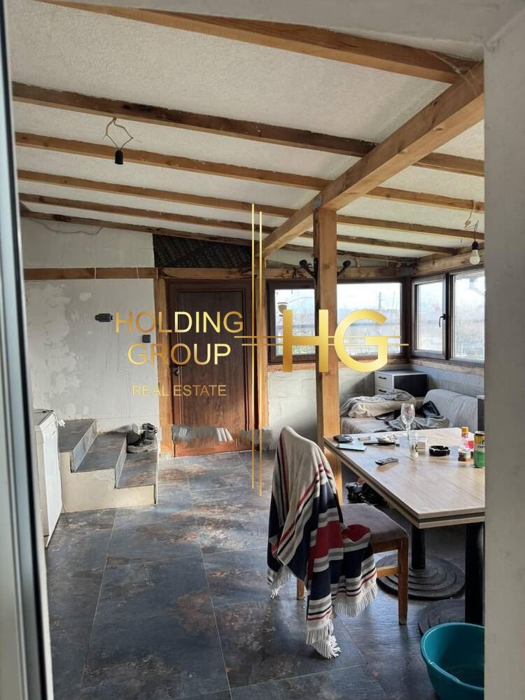 Продава КЪЩА, с. Водица, област Варна, снимка 2 - Къщи - 52729274