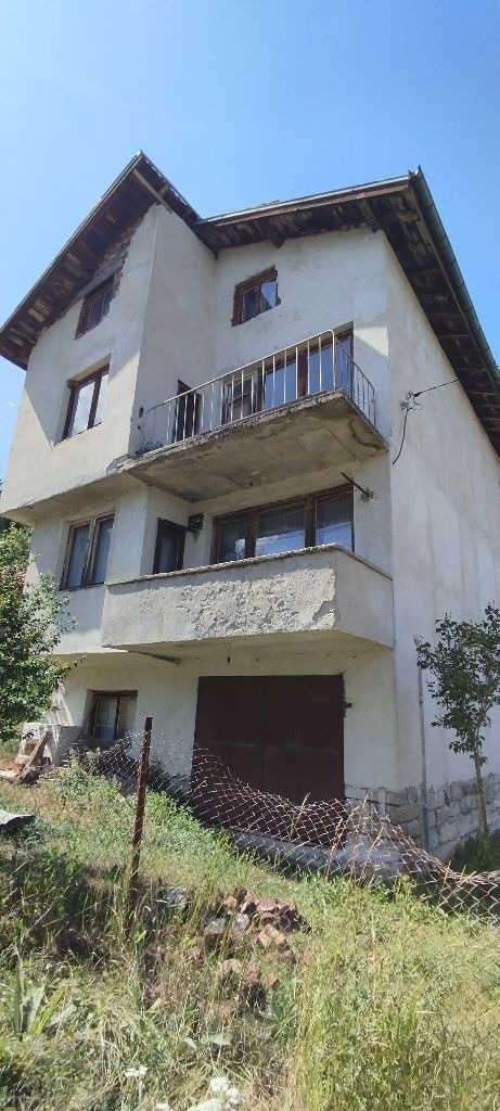 Продава ВИЛА, с. Райово, област София област, снимка 2 - Вили - 56218870