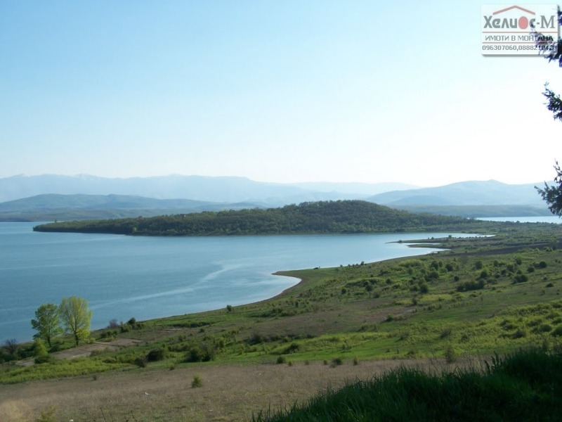 Продава ПАРЦЕЛ, гр. Монтана, в.з. Запад