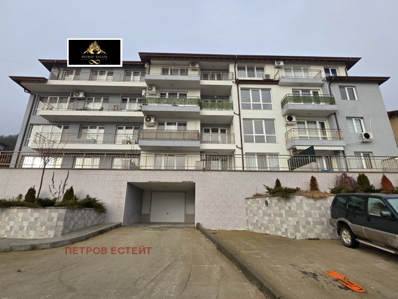 Продава 2-СТАЕН в област Пазарджик, гр. Велинград - 65 кв.м / 89 950 € » 175 926.91 лв., ПЕТРОВ ЕСТЕЙТ
