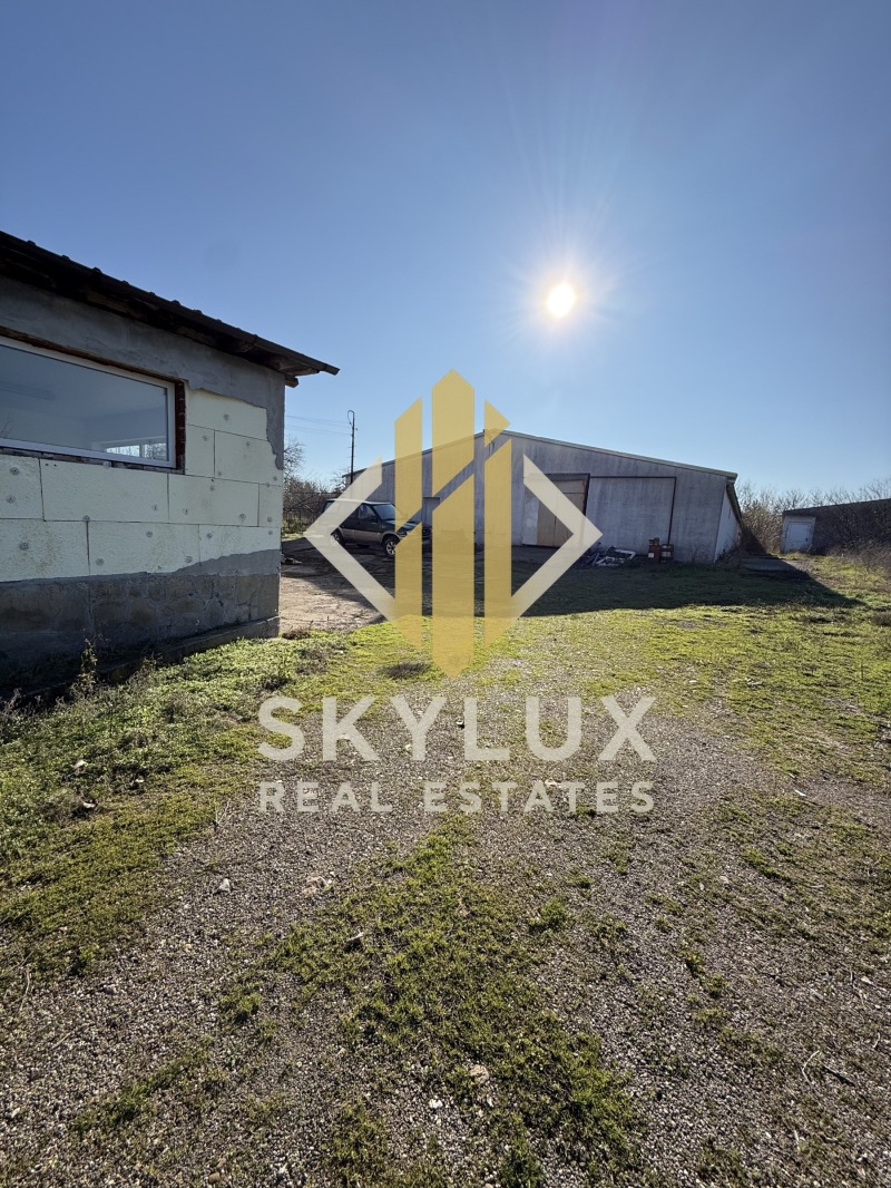 Продава ПРОМ. ПОМЕЩЕНИЕ в град Хасково, Болярово - 1100 кв.м / 160 000 € » 312 932.80 лв., СКАЙ ЛУКС РЕАЛ ЕСТЕЙТС ООД