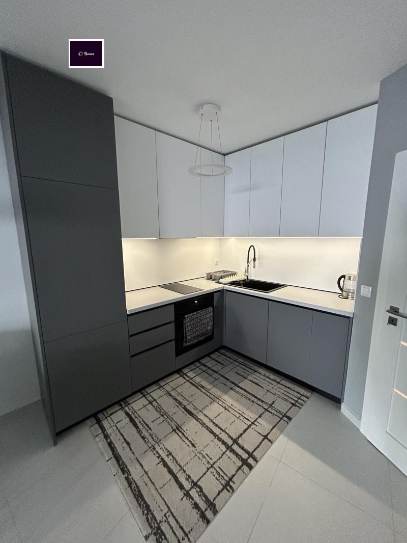 Продава 3-СТАЕН, гр. Варна, Бриз, снимка 3 - Апартаменти - 52481534