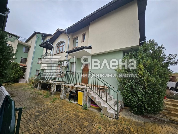 Продава  Къща, област Бургас, с. Кошарица • 78 000 EUR • ID 52307473 — holmes.bg - [1] 