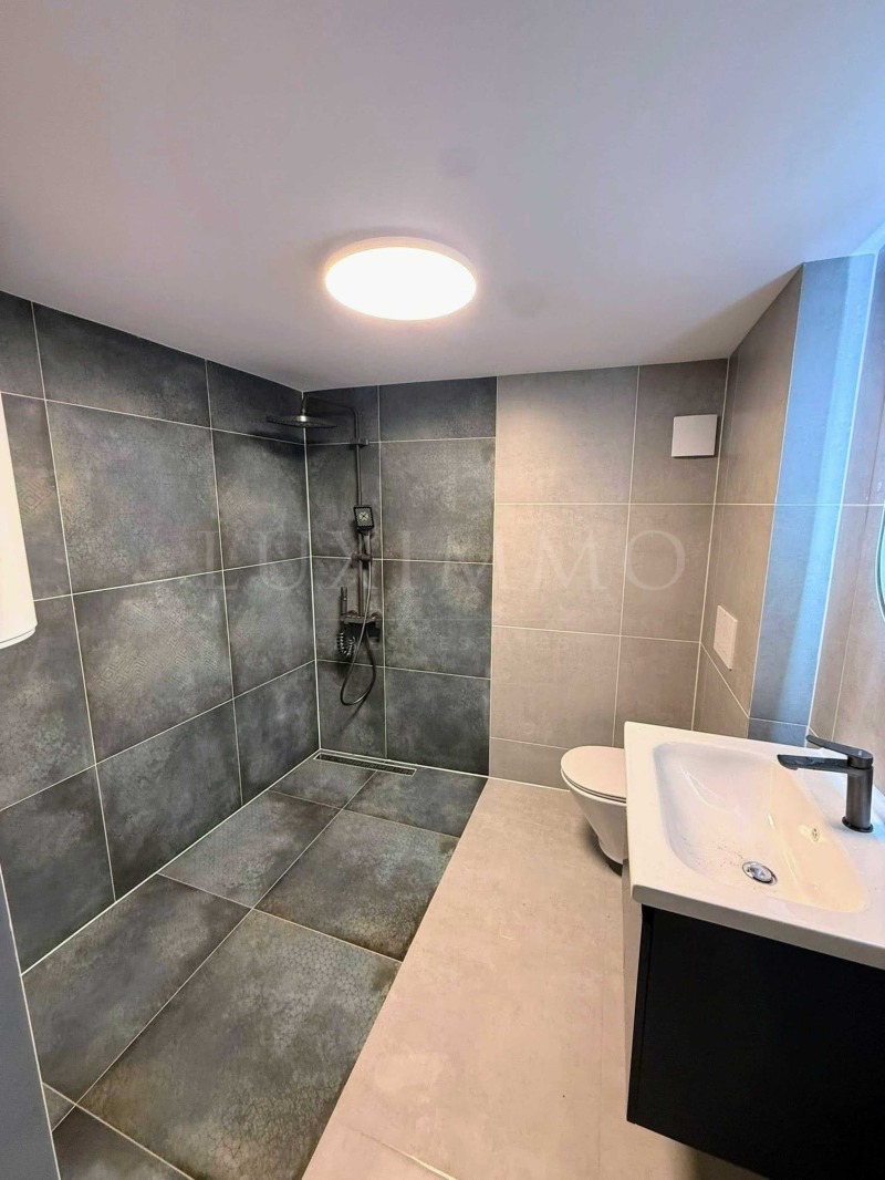 Продава КЪЩА, гр. Троян, област Ловеч, снимка 17 - Къщи - 53431825