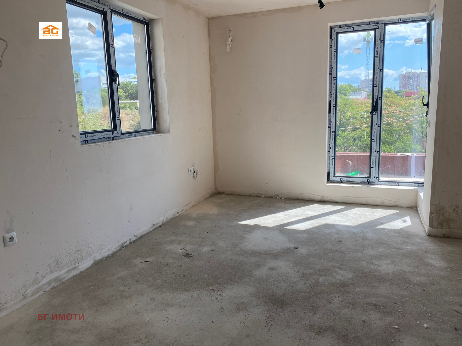Продава 3-СТАЕН, гр. Варна, Кайсиева градина, снимка 2 - Апартаменти - 51050398