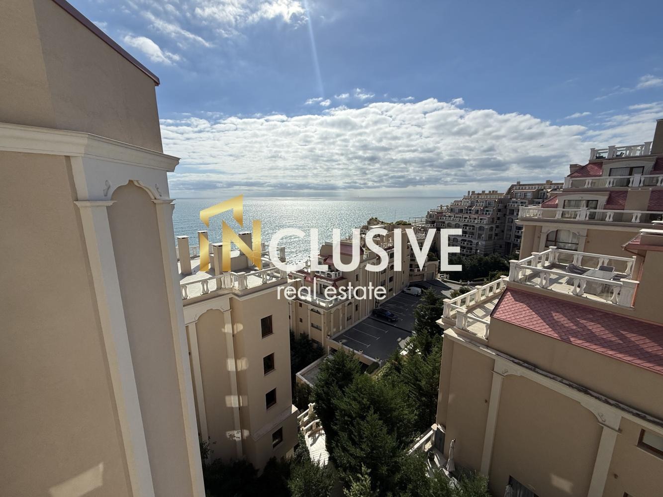 Продава МЕЗОНЕТ, гр. Варна, м-т Ален мак, снимка 12 - Апартаменти - 54129167