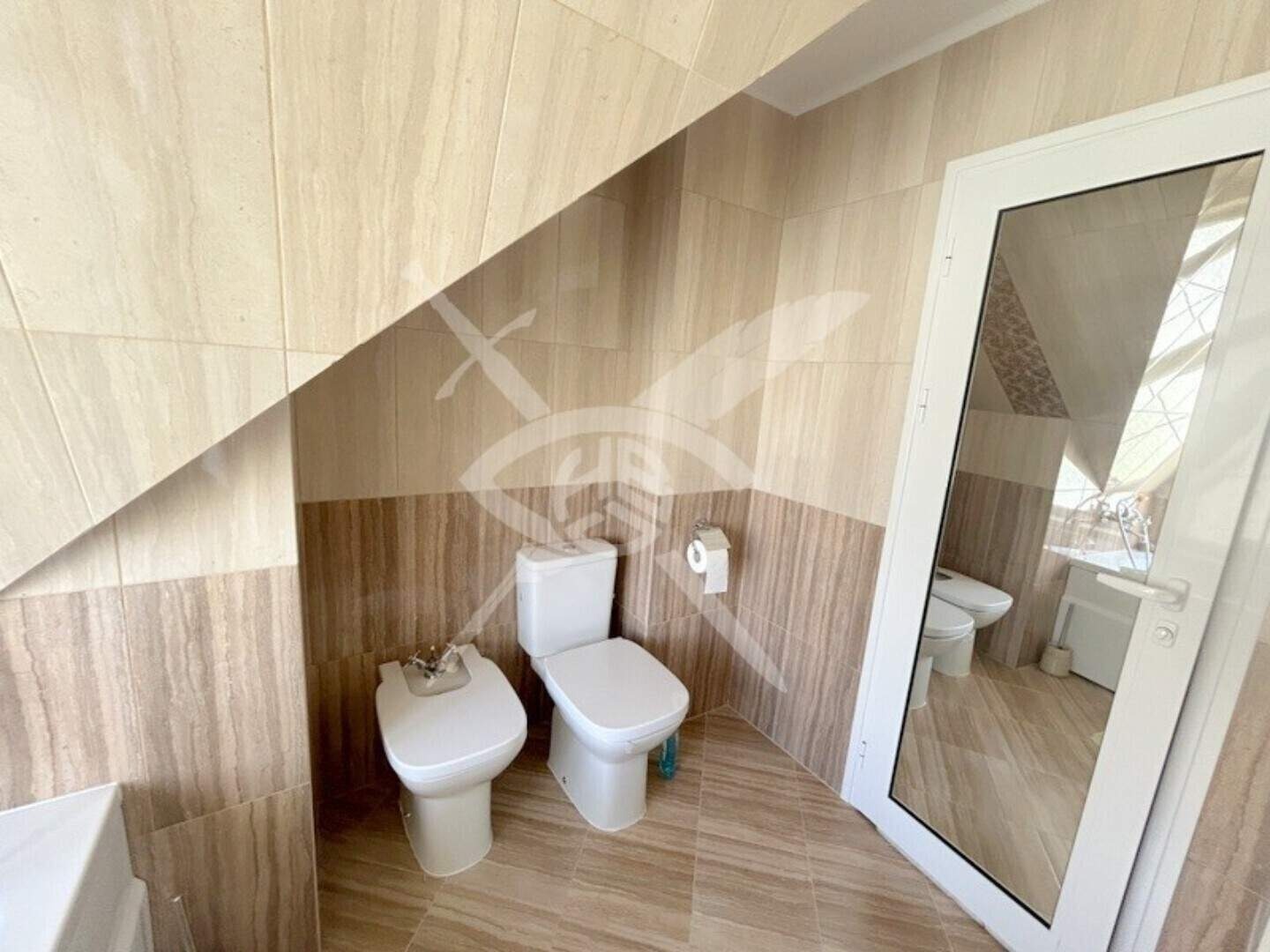 Продава КЪЩА, с. Кошарица, област Бургас, снимка 10 - Къщи - 54916889