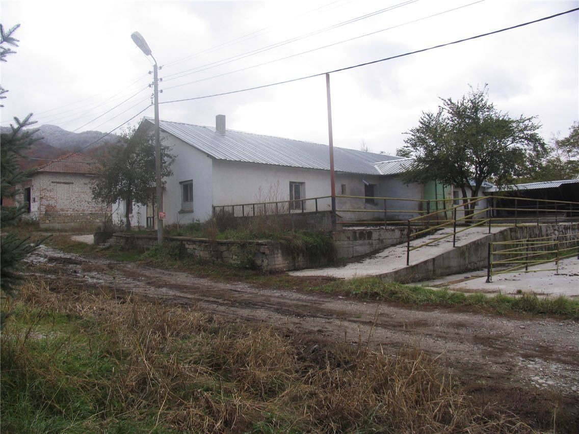 Продава БИЗНЕС ИМОТ, гр. Троян, област Ловеч, снимка 3 - Други - 54037734