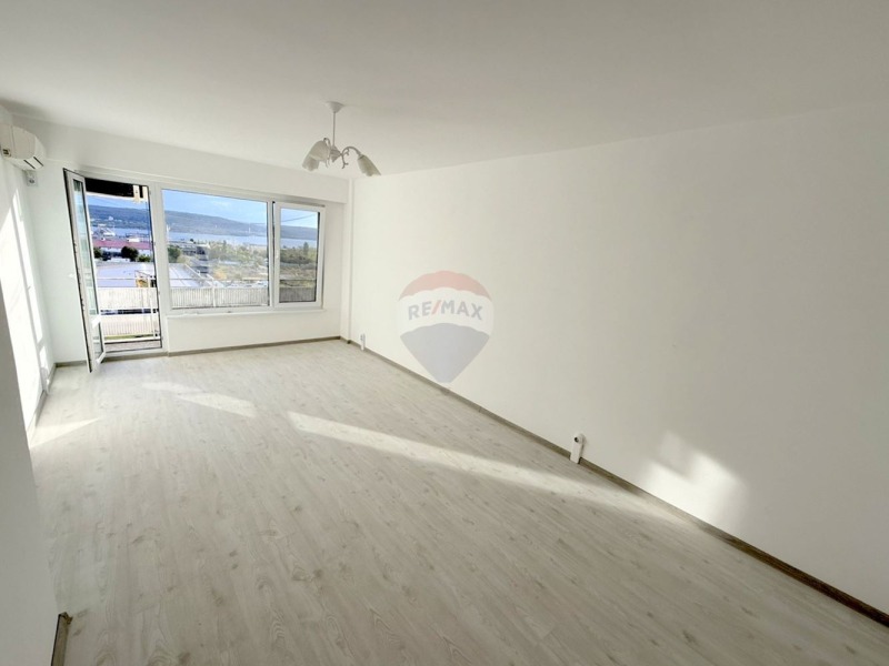 Продава 2-СТАЕН, град Варна, Трошево • 139000 € / 271860.37 лв. • 97667276 1