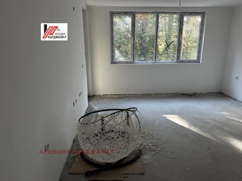 For Sale  2 bedroom Kardzhali , Studen kladenets , 100 sq.m | 72012889 - image [2]