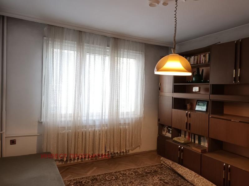 Продава  3-стаен град София , Гео Милев , 94 кв.м | 42047897 - изображение [3]