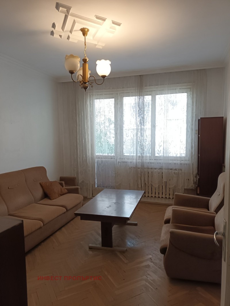 Продава  3-стаен град София , Гео Милев , 94 кв.м | 42047897