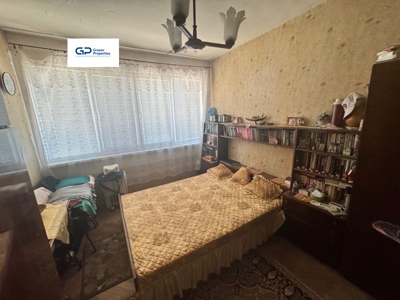 Till salu  2 sovrum Targovistje , Centar , 78 kvm | 85449894 - bild [3]