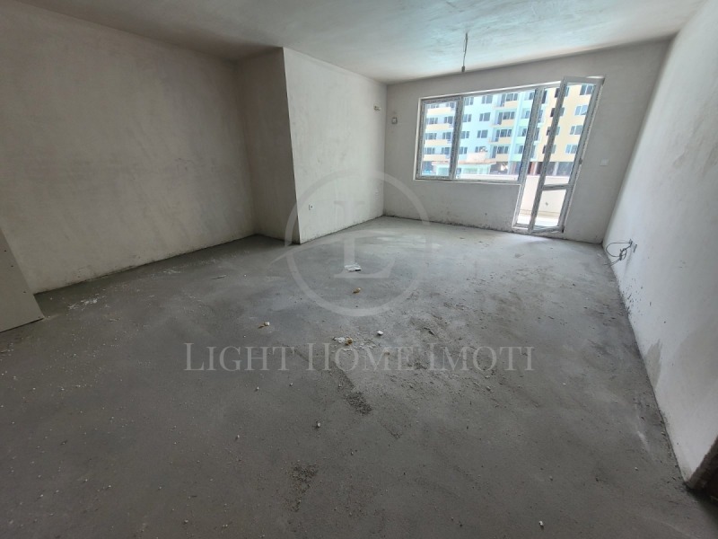 In vendita  2 camere da letto Plovdiv , Iugen , 110 mq | 99411853 - Immagine [2]
