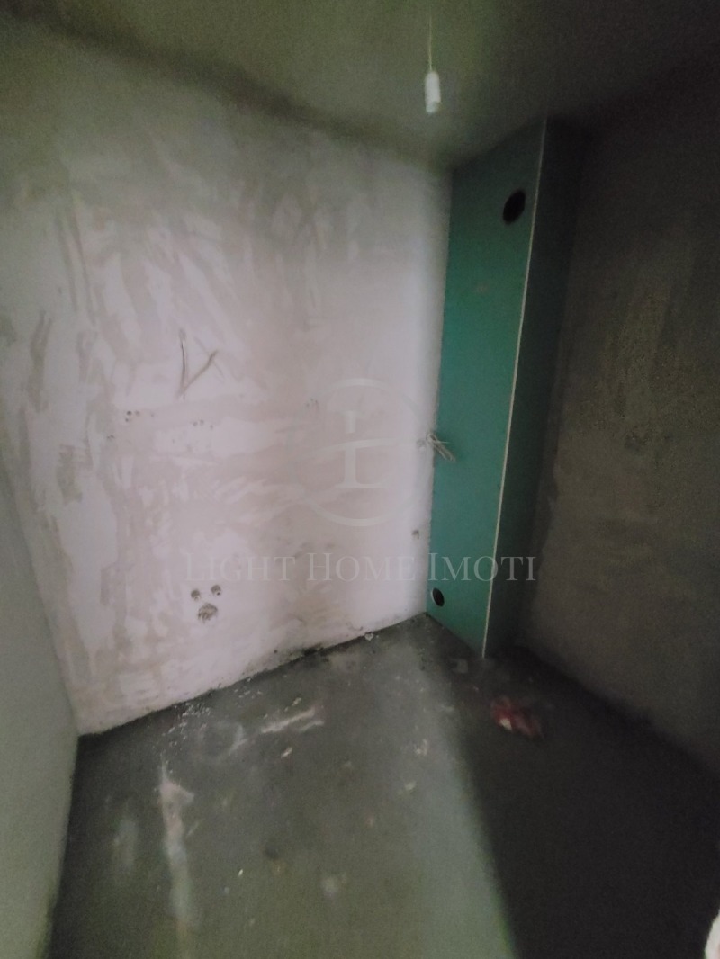 In vendita  2 camere da letto Plovdiv , Iugen , 110 mq | 99411853 - Immagine [7]
