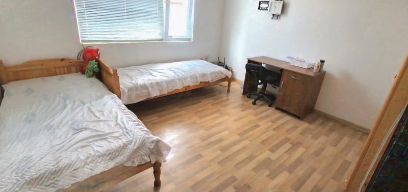 Til salg  Hus Gulv region Shumen , Novi pazar , 84 kvm | 62097942 - billede [8]