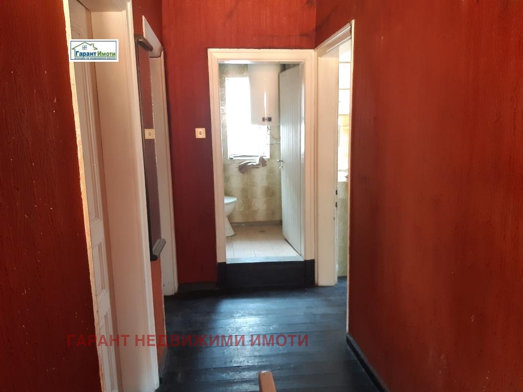 Продава ЕТАЖ ОТ КЪЩА, гр. Габрово, Дядо Дянко, снимка 2 - Етаж от къща - 52981971