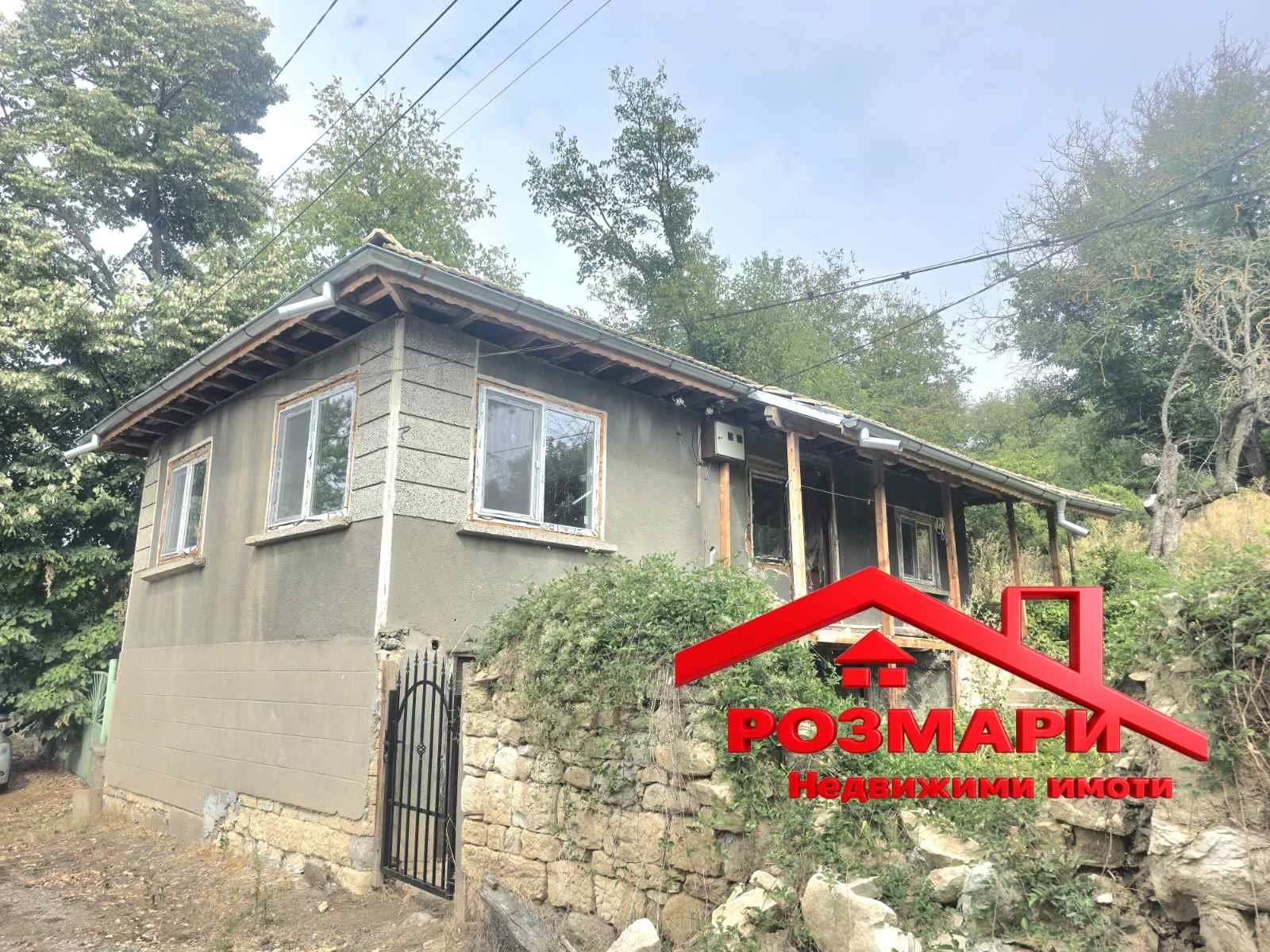 Продава КЪЩА, с. Каран Върбовка, област Русе