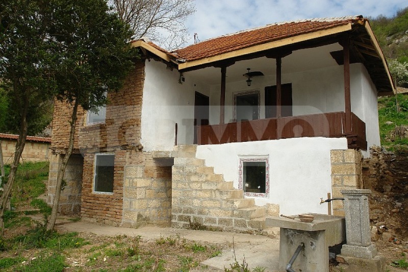 Продава КЪЩА в област Русе, с. Сваленик - 85 кв.м / 35 000 € » 68 454.05 лв., ТОПИММО