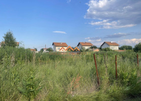 Продажба на имоти в с. Петърч, област София — страница 2 - изображение 11 