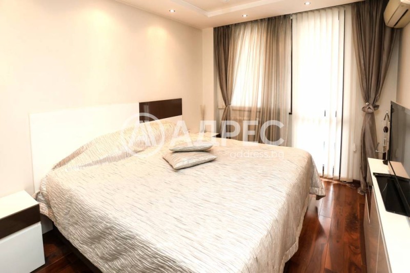 Продава 3-СТАЕН, гр. София, Център, снимка 11 - Апартаменти - 53451382