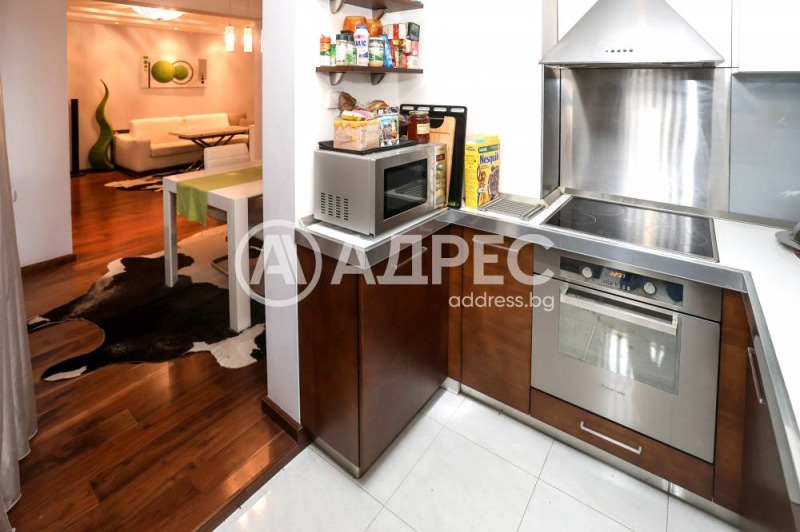 Продава 3-СТАЕН, гр. София, Център, снимка 6 - Апартаменти - 53451382