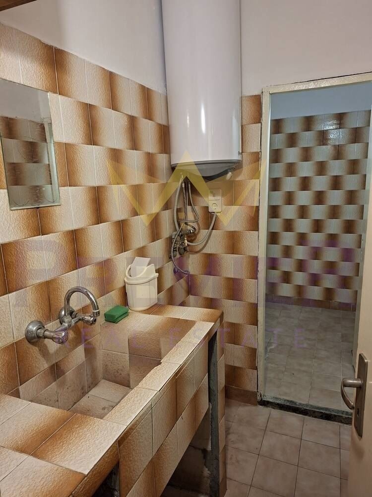 Продава 3-СТАЕН, гр. Пловдив, Кючук Париж, снимка 4 - Апартаменти - 54250009