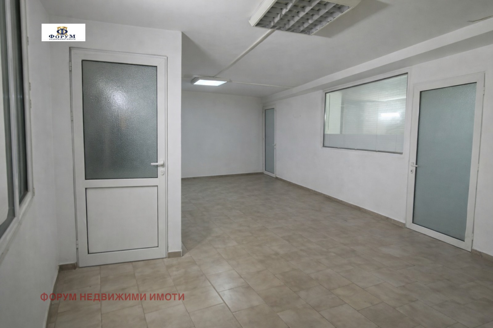 Продава МАГАЗИН, гр. Пловдив, Прослав, снимка 2 - Магазини - 53500027