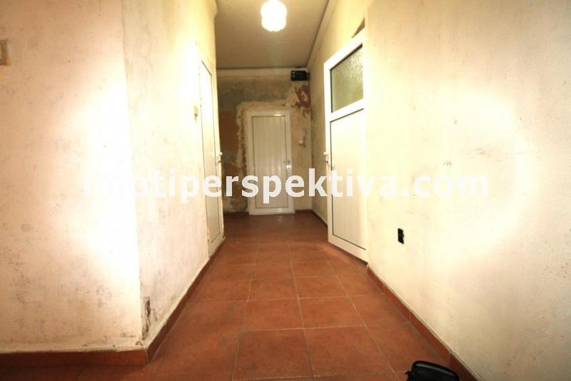 Продава 2-СТАЕН, гр. Пловдив, Кючук Париж, снимка 8 - Апартаменти - 53981609