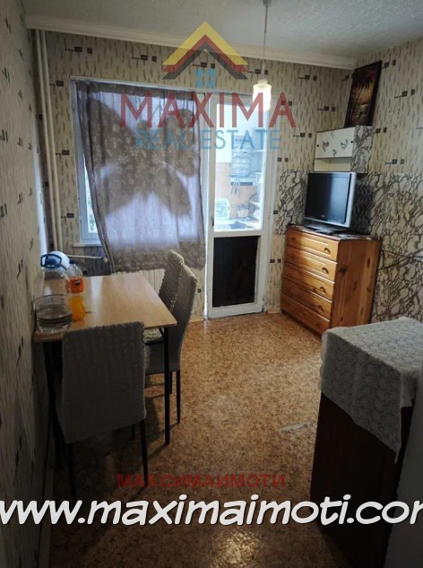 Продава 3-СТАЕН, гр. Пловдив, Кършияка, снимка 3 - Aпартаменти - 49165212