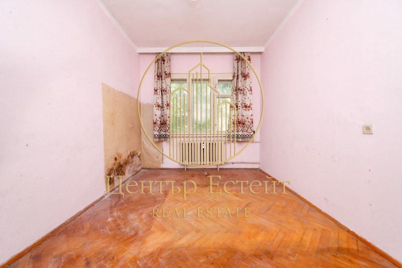 Продава  Етаж от къща град Плевен , Идеален център , 102 кв.м | 36282751 - изображение [5]
