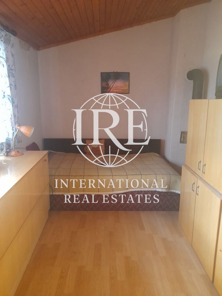 Продава КЪЩА, гр. Варна, с. Константиново, снимка 2 - Къщи - 52450392