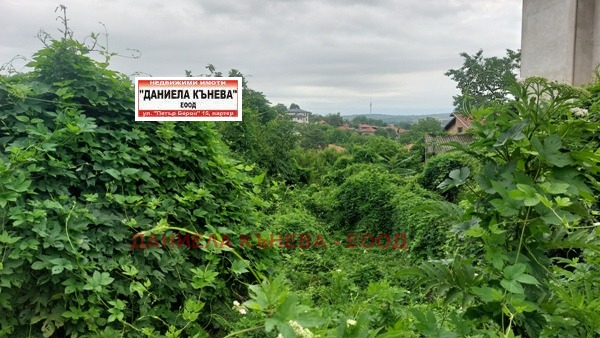 Продава ПАРЦЕЛ, гр. Русе, Долапите, снимка 2 - Парцели - 55378100
