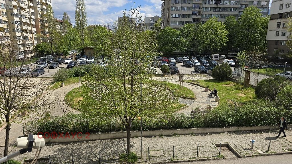 Продава 3-СТАЕН, гр. София, Хиподрума, снимка 17 - Апартаменти - 54293691