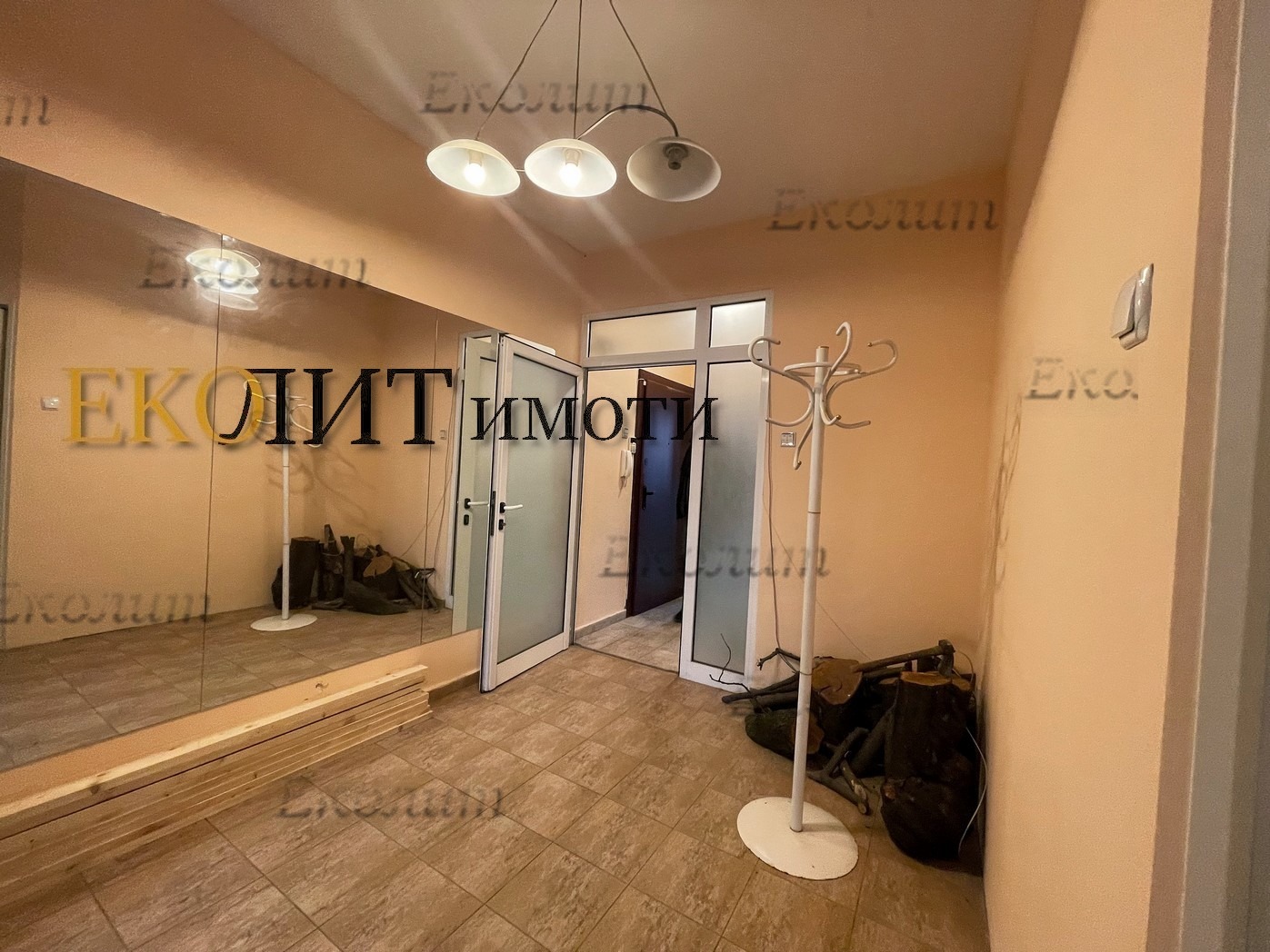 Продава ОФИС, гр. София, Медицинска академия, снимка 3 - Офиси - 54124984