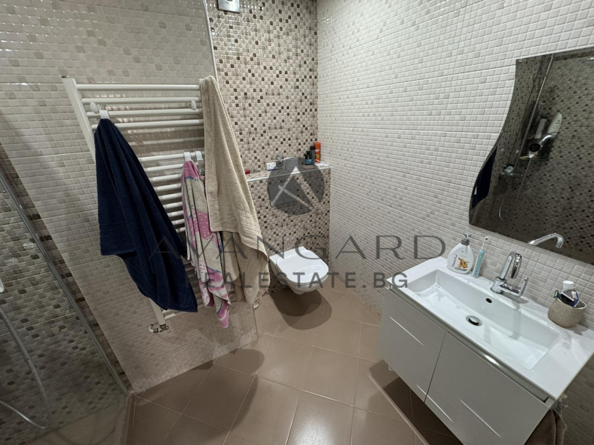 Продава КЪЩА, гр. Пловдив, Остромила, снимка 12 - Къщи - 53901828