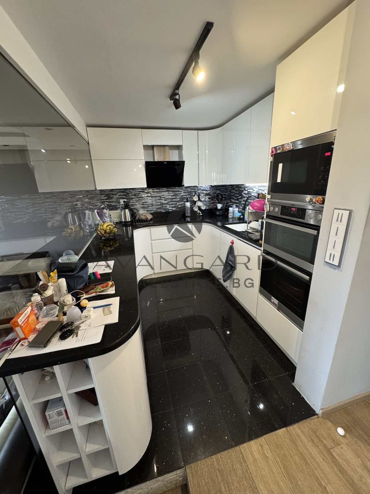 Продава КЪЩА, гр. Пловдив, Остромила, снимка 3 - Къщи - 53901828