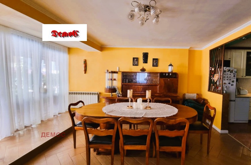 Продава  4-стаен град София , Борово , 187 кв.м | 27156792 - изображение [2]