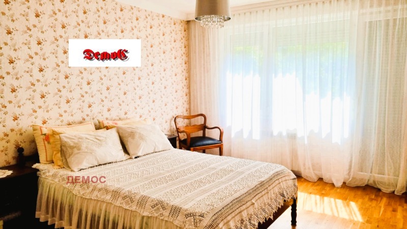 Продава  4-стаен град София , Борово , 187 кв.м | 27156792 - изображение [12]